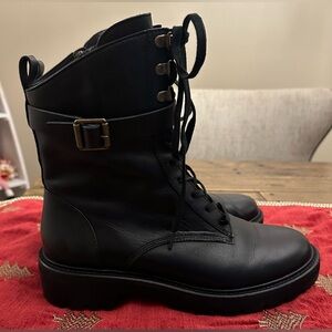 NWOT Antonio Melani Women’s Dylan black leather lug sole combat bootie - Size 10